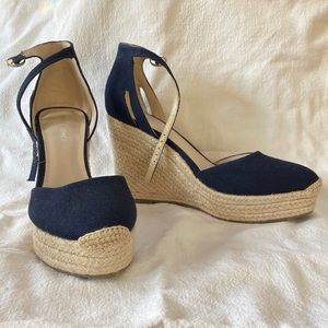 Marc Fisher Teelan Esapdrille Wedge Navy